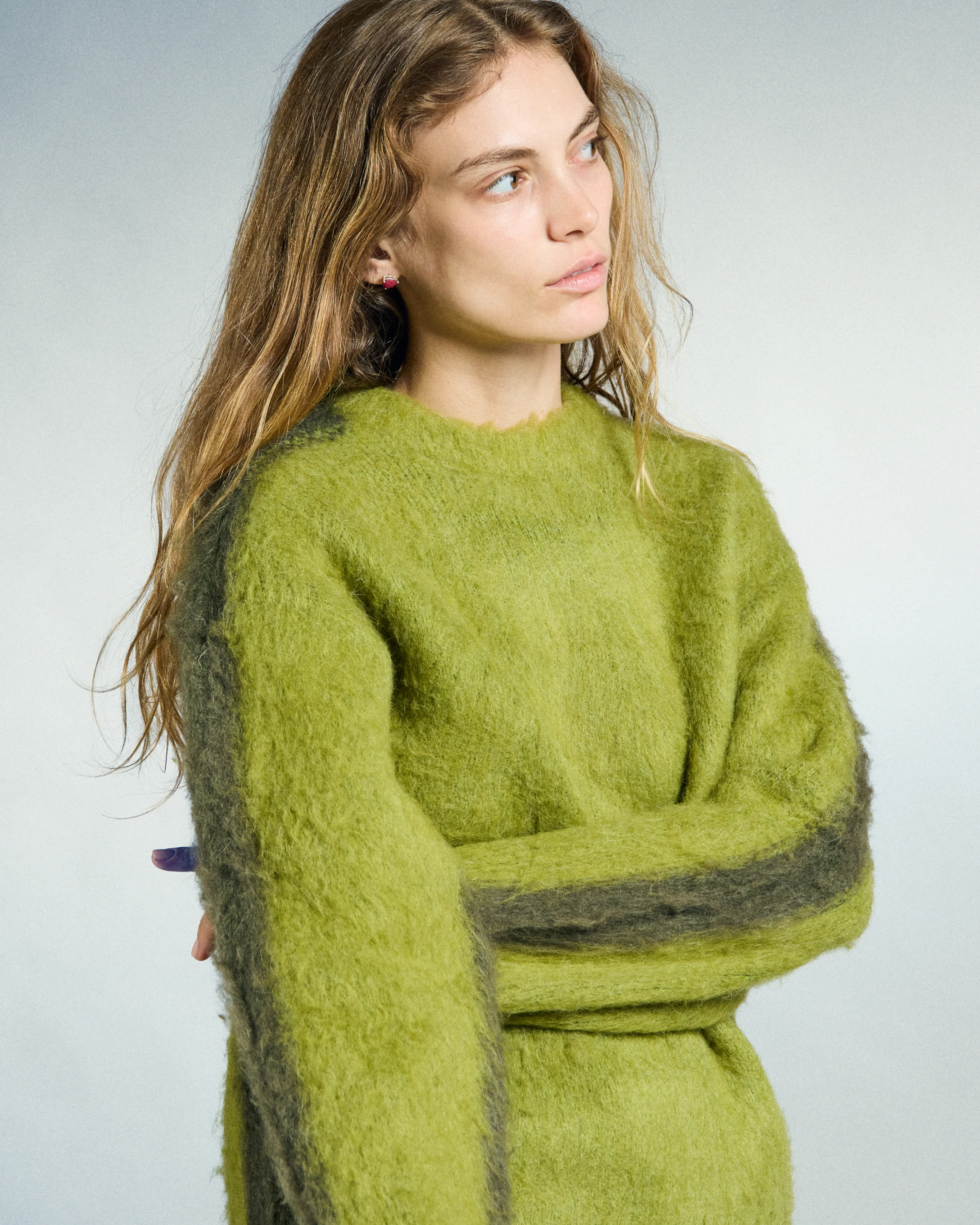 AURA CREW SWEATER - Image 5