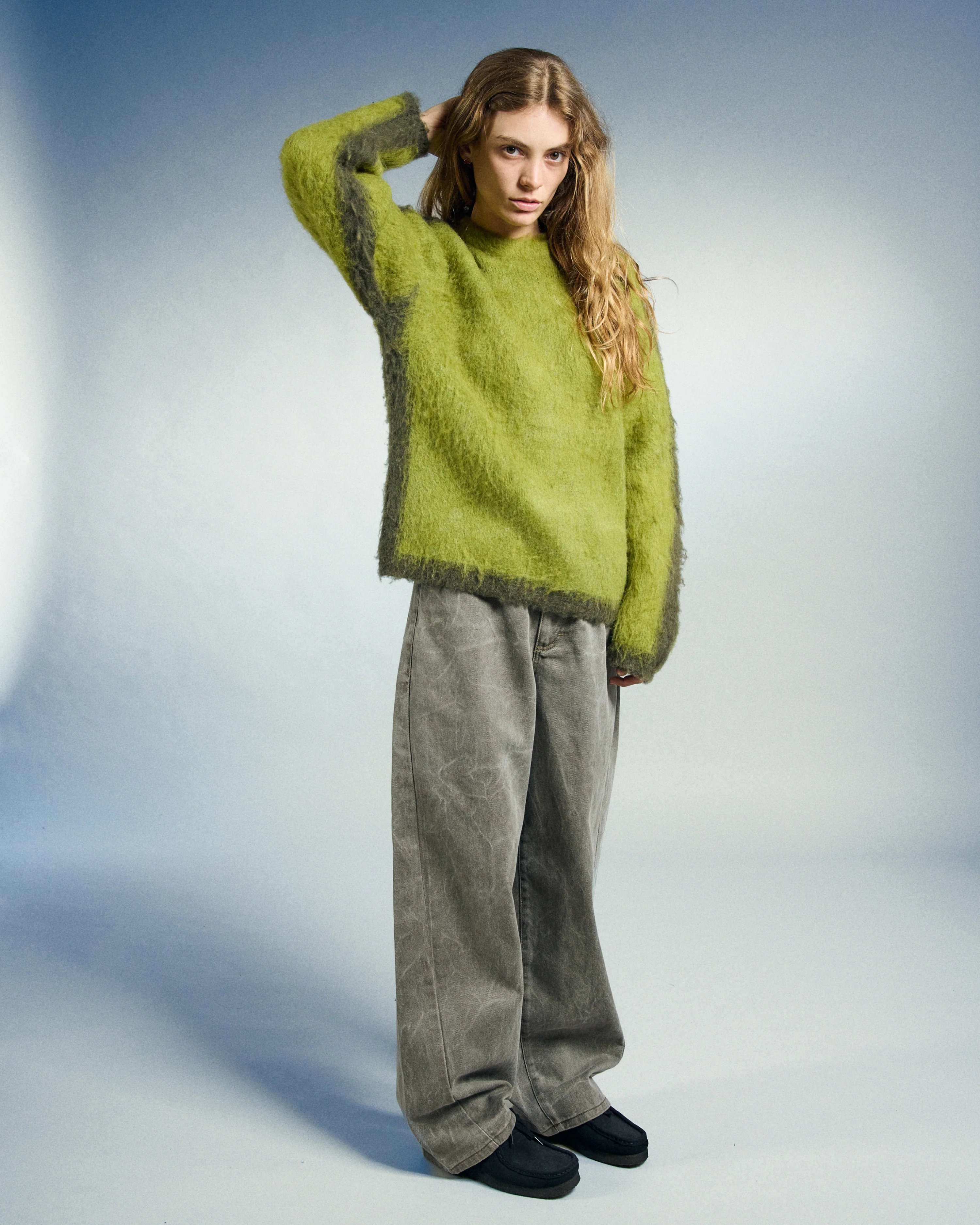 AURA CREW SWEATER - Image 6