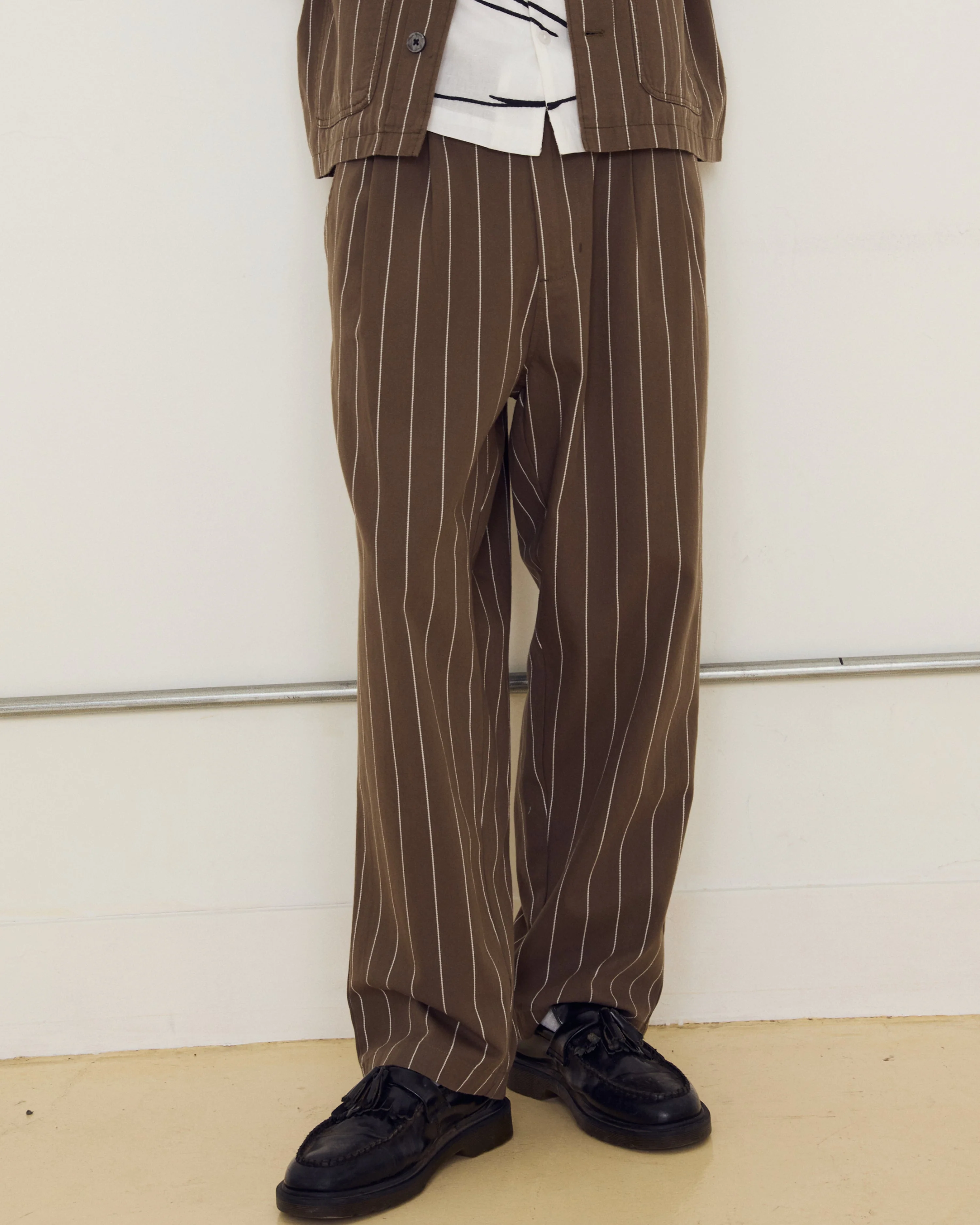 FOSTER PLEATED STRIPE PANT - Image 4