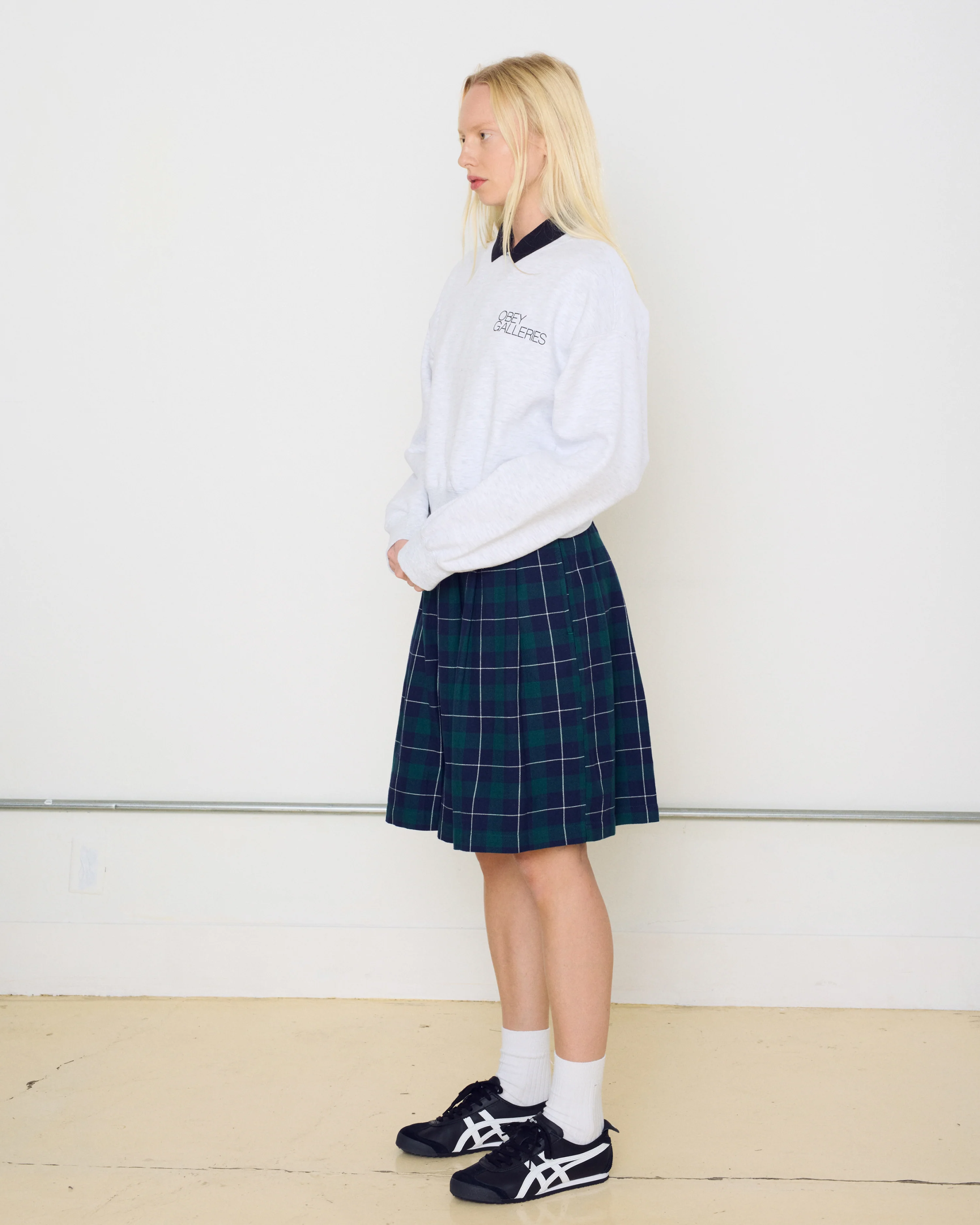 GALLERIES CROPPED CREWNECK - Image 6