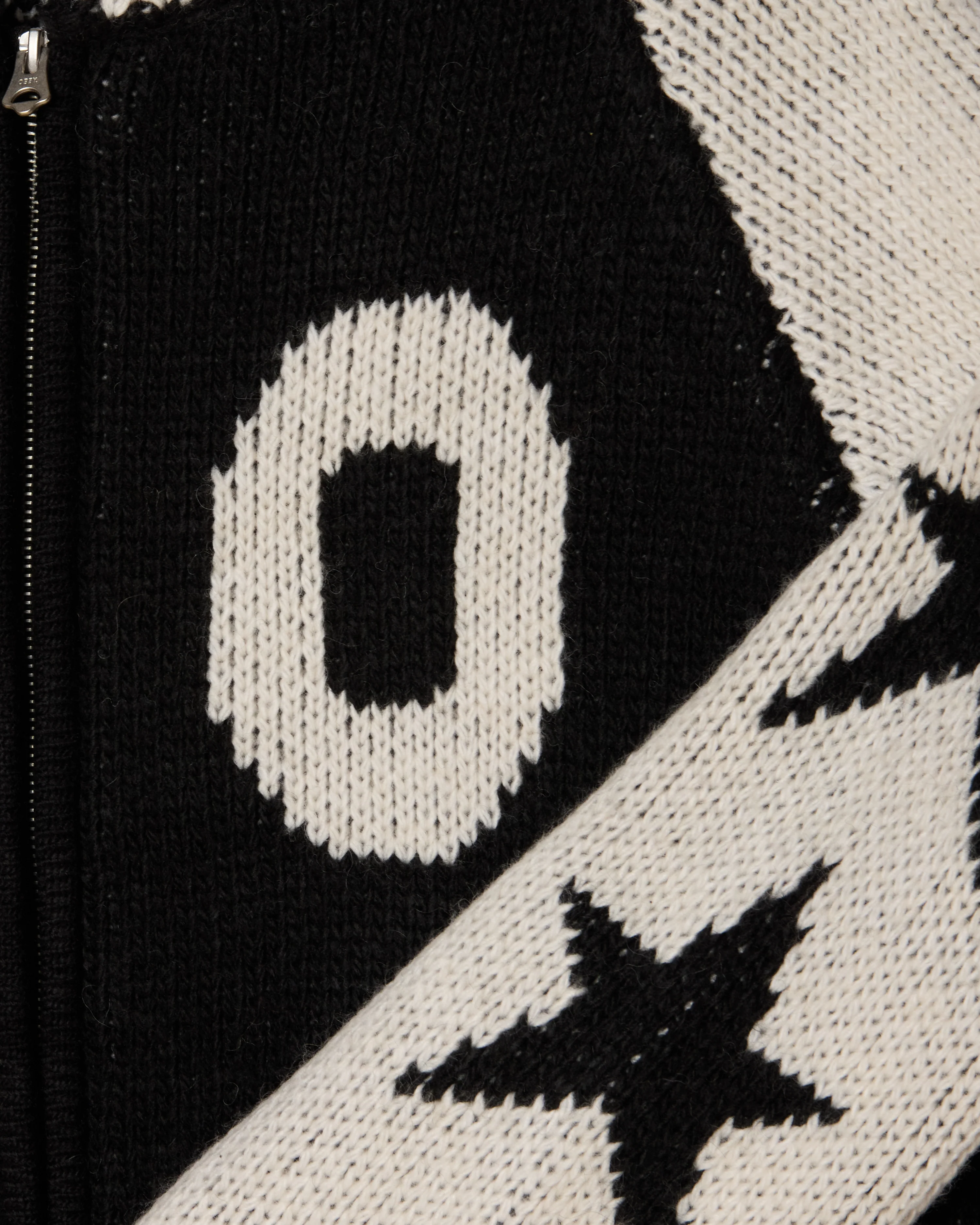 INT. COWICHAN SWEATER - Image 3