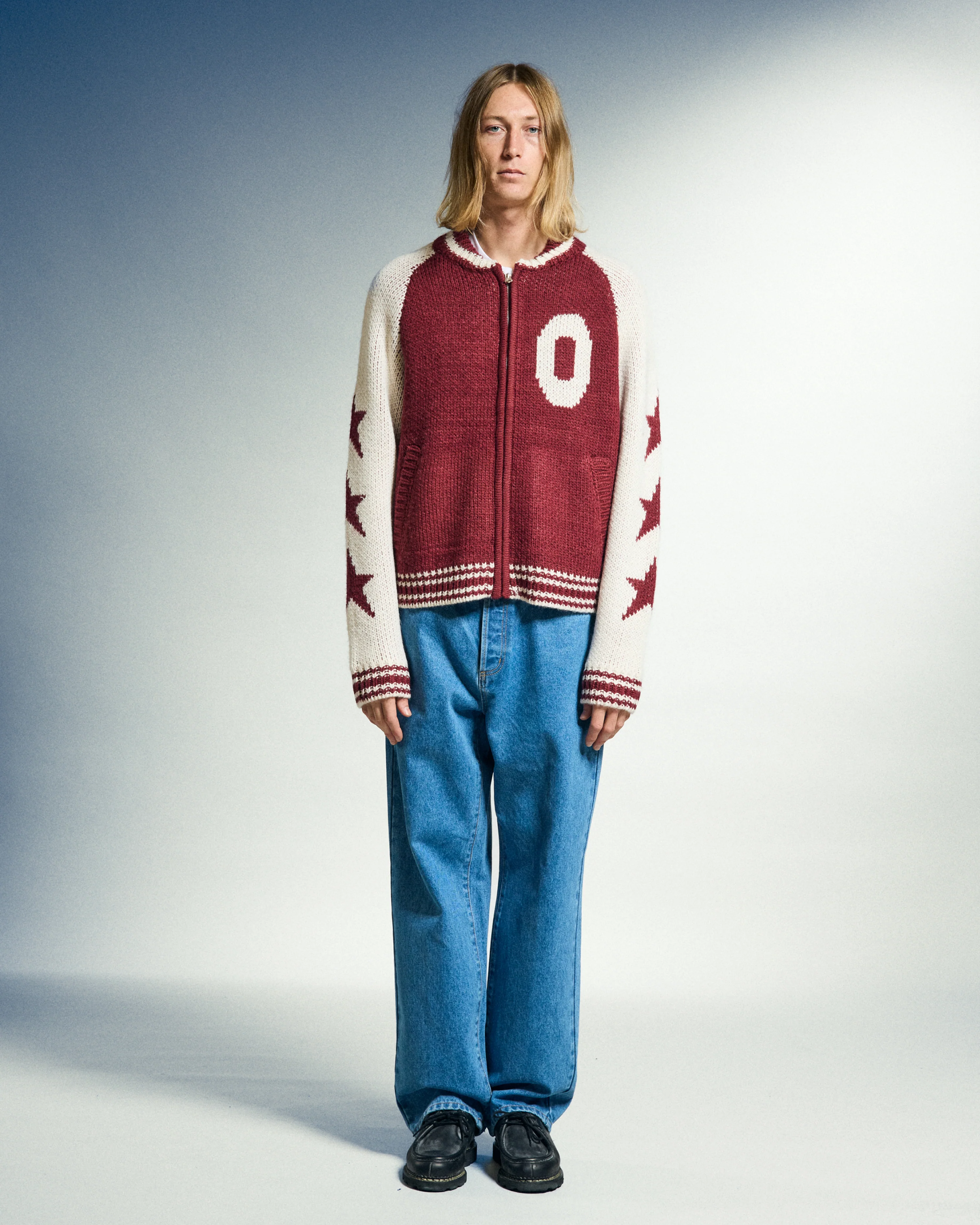 INT. COWICHAN SWEATER - Image 4
